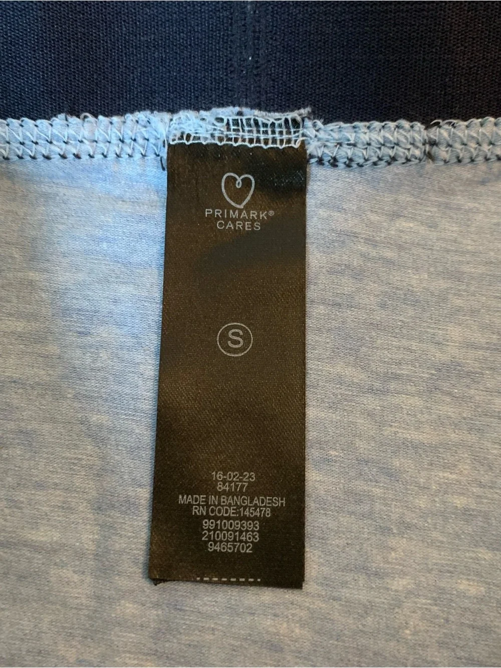 3 pairs of Fruit of the Loom and Primark boxers size S